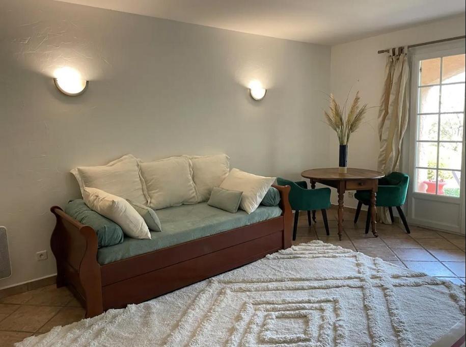Appartement Domaine des Tuilières avec Jacuzzi à Vallauris Extérieur photo